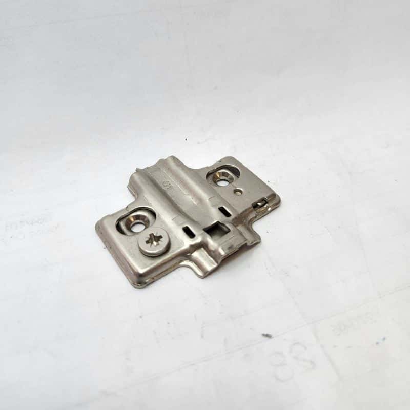 Master/Impro/Star Track 5mm Adjust Mounting Plate (Knape & Vogt)