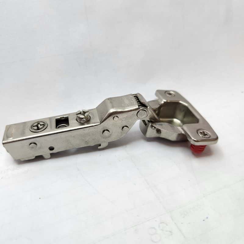 Master Hinge Self Closing 110 DG Half Overlay 9mm 8mm With Dowel (Knape & Vogt)