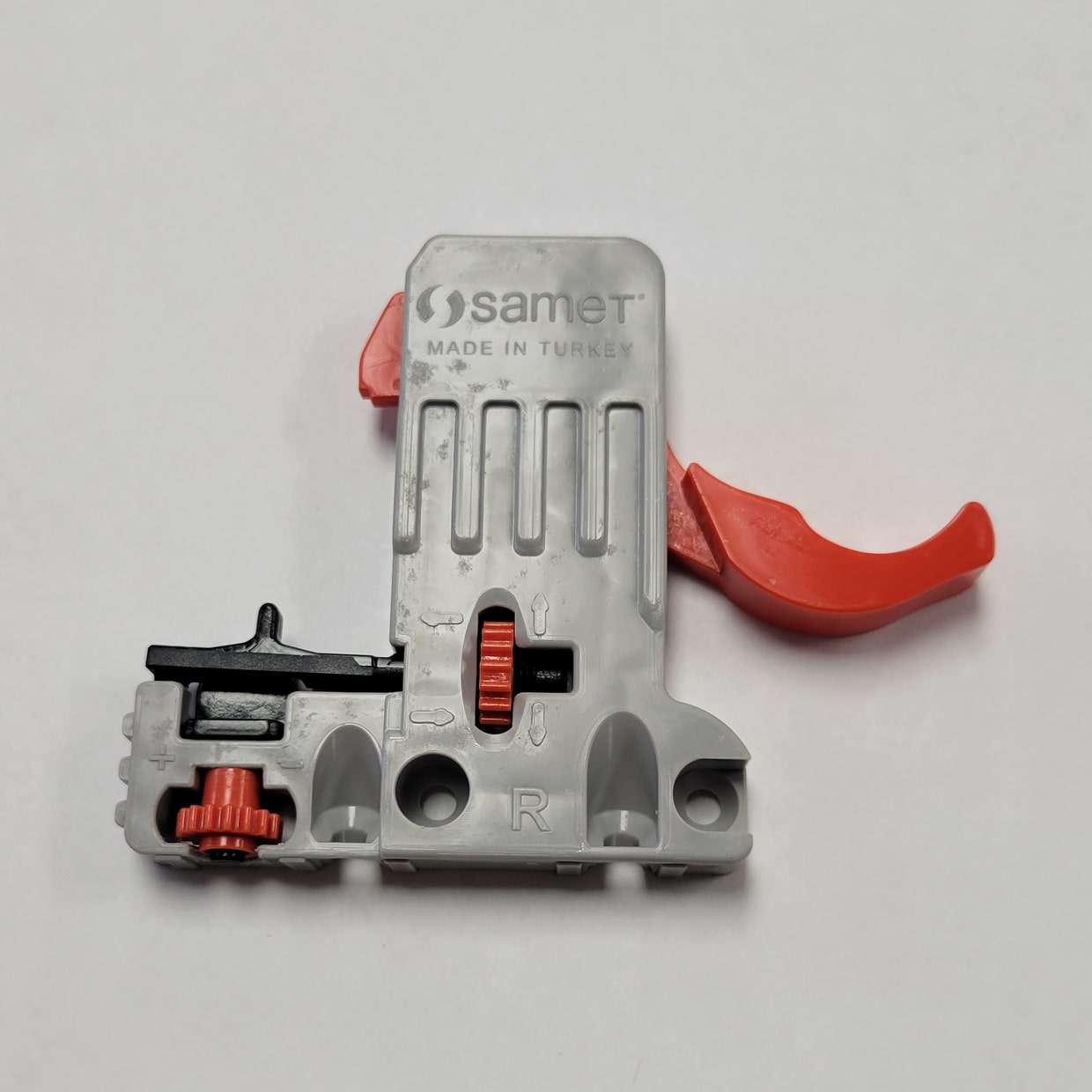 Drawer Slide Smart Lock - Right (Knape & Vogt)